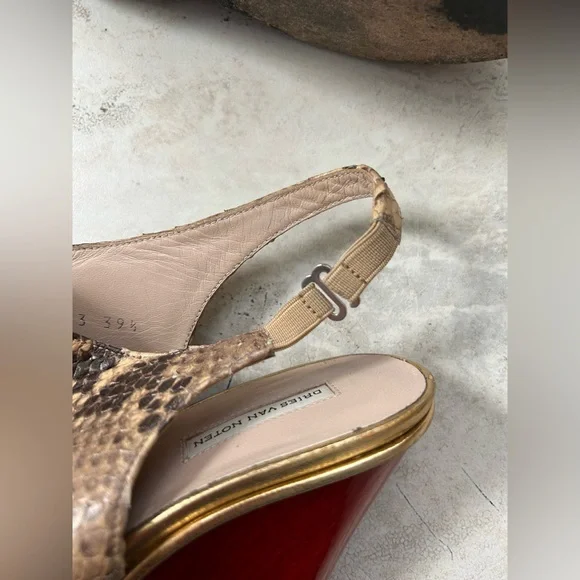 Dries Van Noten Python Snakeskin Sandals Platform Wedge Pumps Peep Toe
Size 39.5 - Picture 11 of 16
